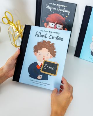 Lidé, kteří změnili náš svět zábavnou formou čtení pro děti. To jsou Little People, Big Dreams. Životopisné knížky napsané...